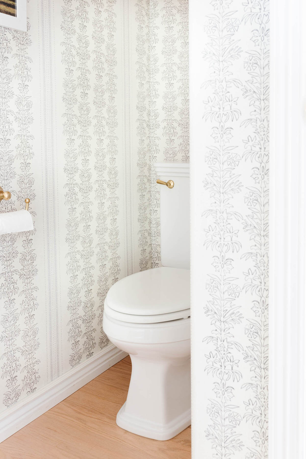 Modern Farmhouse // Powder Bathroom — peggyhaddadinteriors.com