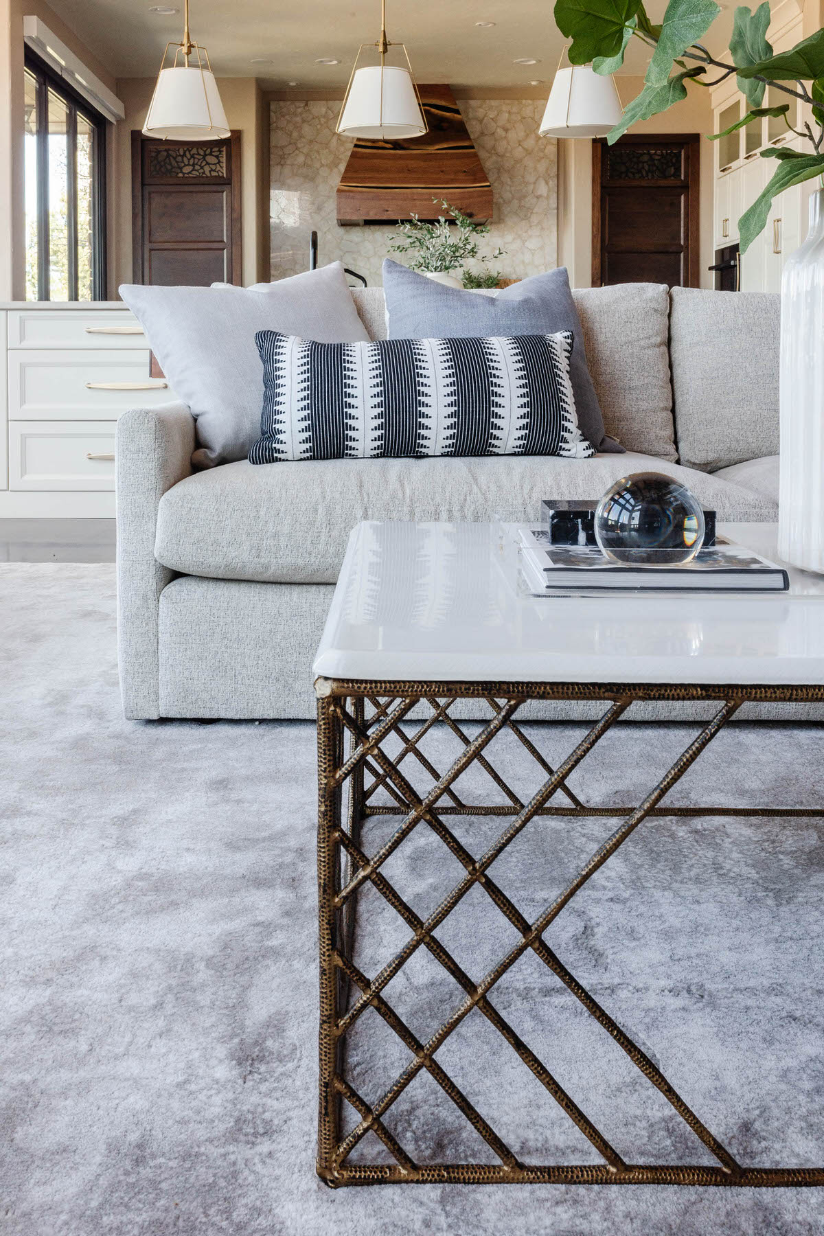 Contemporary Coffee Table Styling