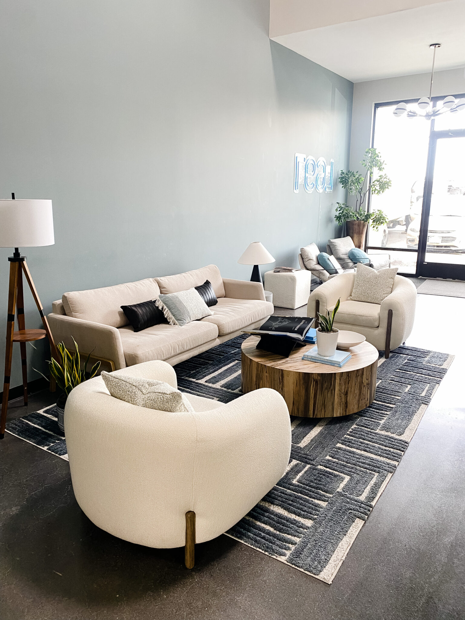 Industrial + Mid Century Modern VS. Boho + Scandinavian // Office Lobby